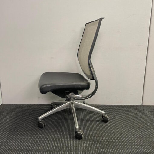 Mesh Back Office Chair - 1 available - Image 3