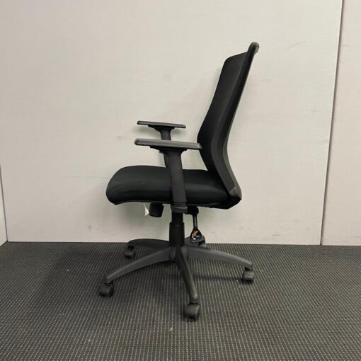 Mesh Office Chair - 1 available - Image 3