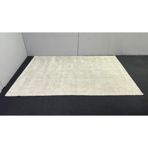 Large Rug by Tallira The Rug Collection 2900 x 2000 - SOLD - Image 2