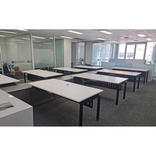 2/4/6/8 Person Desk 4000 wide - Image 3
