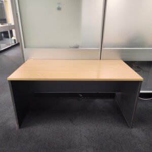 Straight Desk - 1500 x 750 - 1 available