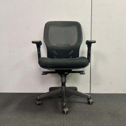 Mesh Office Chair Schiavello - 1 available