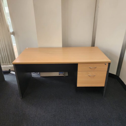 Straight Desk - 1500 x 750 - 1 available - Image 3