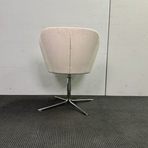 Set of 2 Tub Chairs - 1 set available - Image 4