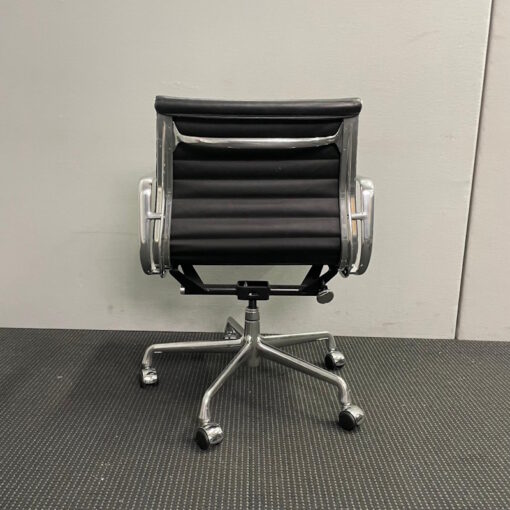 Genuine Herman Miller Eames Aluminium Group Boardroom Chair - SOLD - Image 3