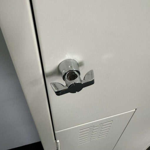 2 Doors Lockers - 1 available - Image 5
