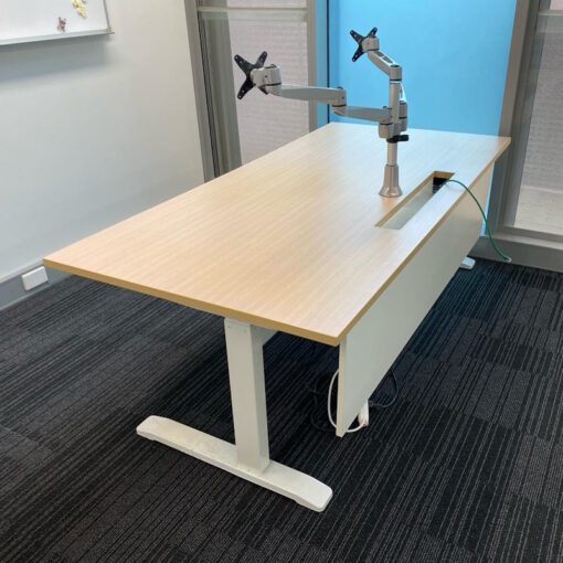 Electric Height Adjustable Straight Desk - 1800 x 900 - SOLD - Image 3