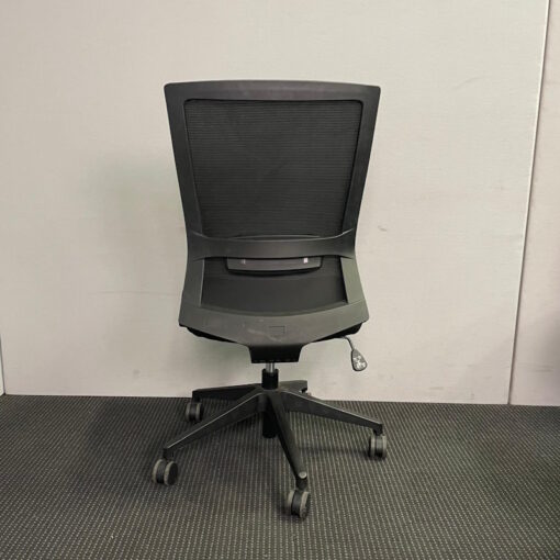 Office Chair - 1 available - Image 4