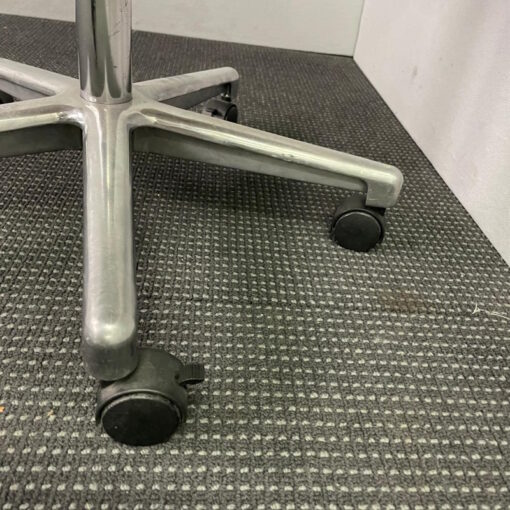 Mobile Round Table with Castors - 880mm in Diameter - SOLD - Image 4