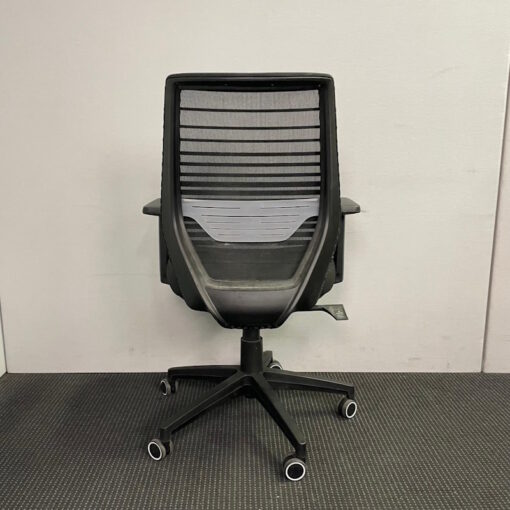 Mesh Back Office Chair - 1 available - Image 4