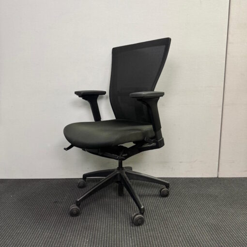 Mesh Office Chair by Bestuhl - 2 available - Image 2