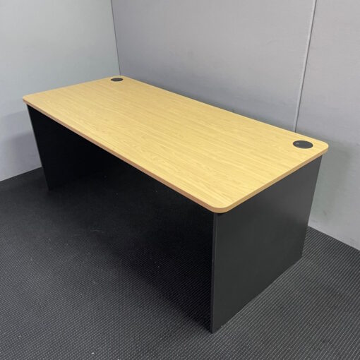 Straight Desk 1800 x 800 - SOLD - Image 2