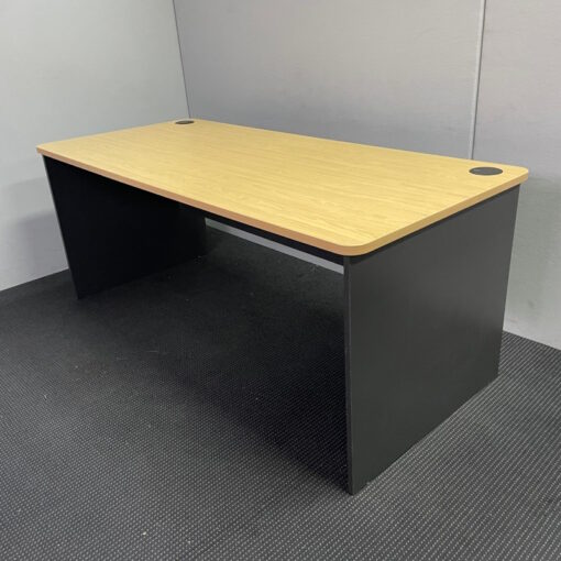 Straight Desk 1800 x 800 - SOLD - Image 3
