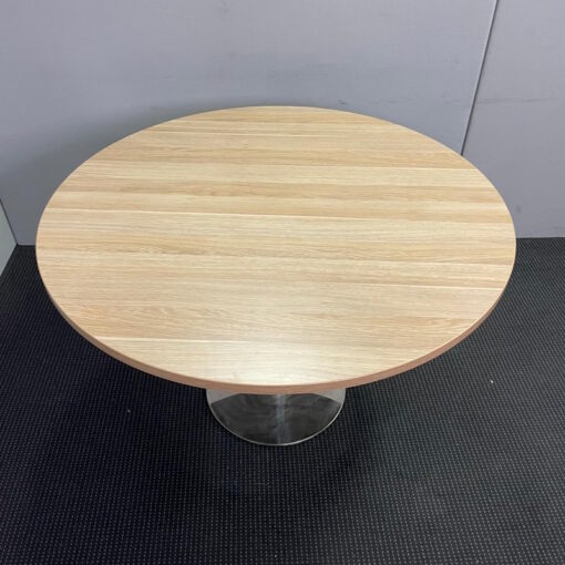 Round Table 1100mm in Diameter - SOLD - Image 3