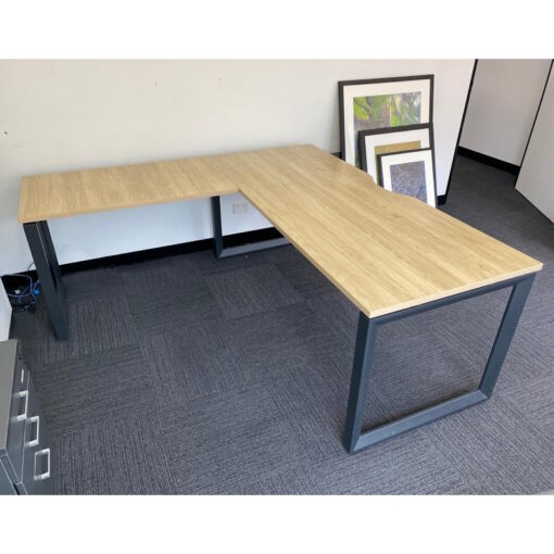 Desk and Return - 1800 x 1800 - SOLD - Image 2