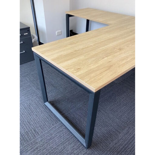 Desk and Return - 1800 x 1800 - SOLD - Image 3