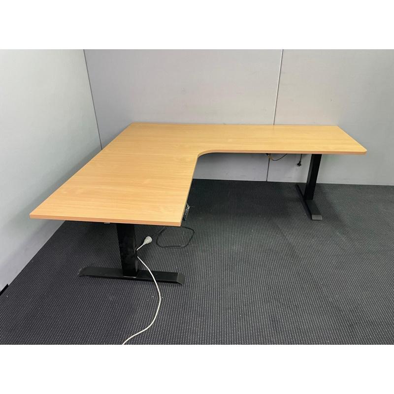 Electric Height Adjustable Desk & Return - 2000 x 1800 - SOLD ...