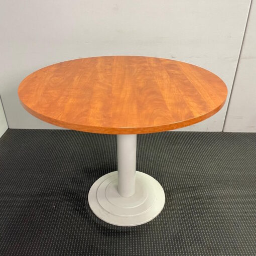 Round Table - 900mm in Diameter - 1 available - Image 3