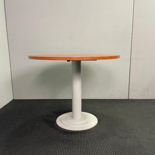 Round Table - 900mm in Diameter - 1 available - Image 2