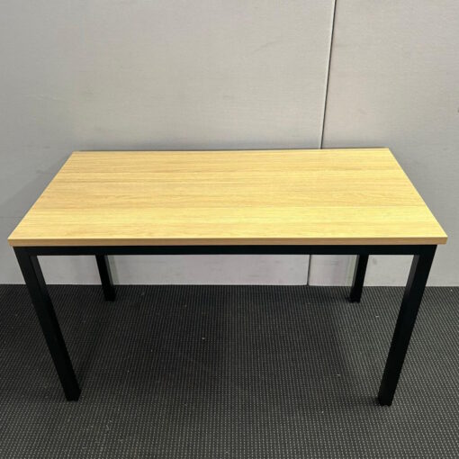 Table 1200 x 600 - SOLD