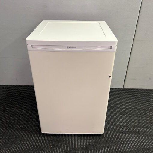 Westinghouse 128L Bar Fridge RP131T - SOLD