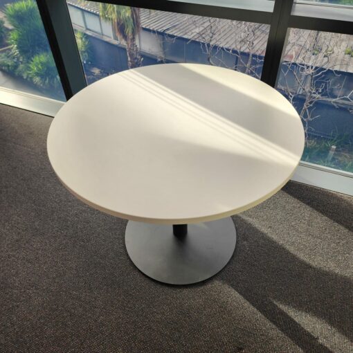 Round Table 900mm in Diameter - SOLD - Image 2