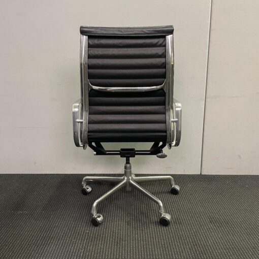 Herman Miller Eames Aluminium Group Executive Chairs - SOLD - Image 4