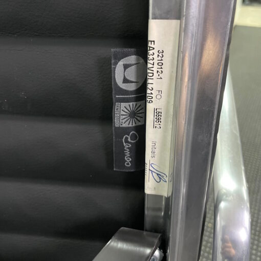Herman Miller Eames Aluminium Group Executive Chairs - SOLD - Image 8