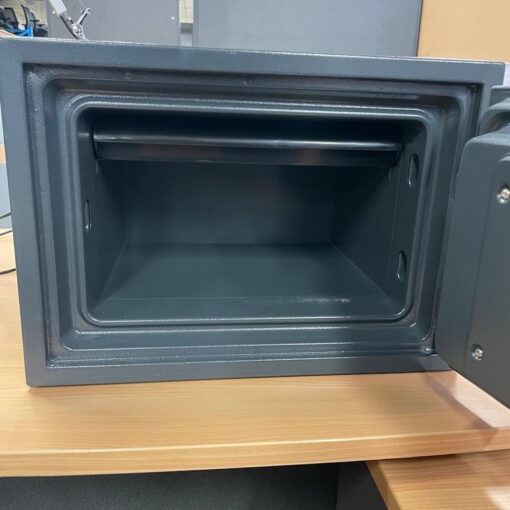 Steel B Class Fireproof Storage Cabinet Safe - SOLD - Image 4