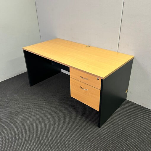 Straight Desk - 1500 x 750 - SOLD - Image 3