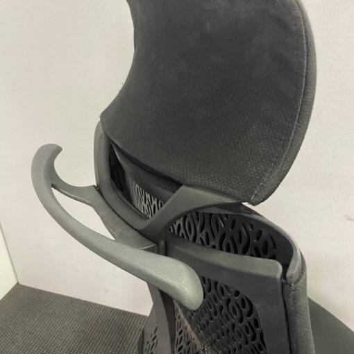Okamura Porus Japanese Office Chair with Headrest – SOLD - Image 5