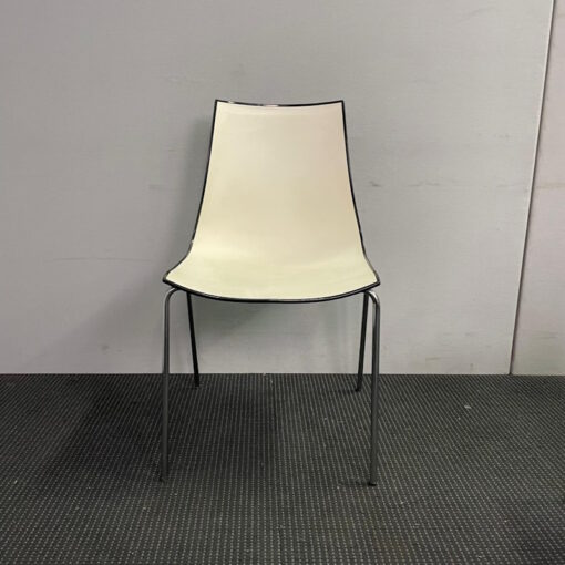 Pedrali 3D-Colour 775 Chair - 5 available - Image 3