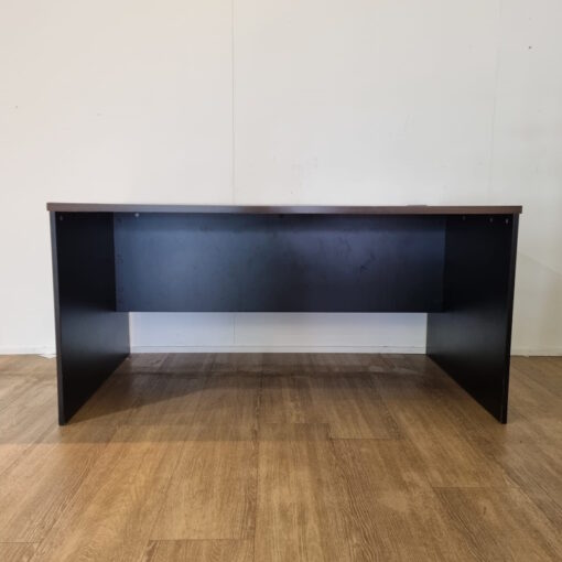 Straight Desk 1500 x 900 - SOLD - Image 3