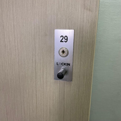 4 Doors Lockers - SOLD - Image 3
