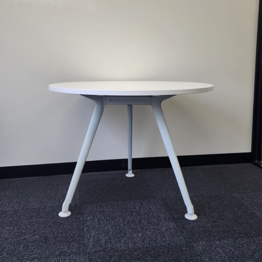 Round Table - 1000mm in Diameter - 2 available - Image 3