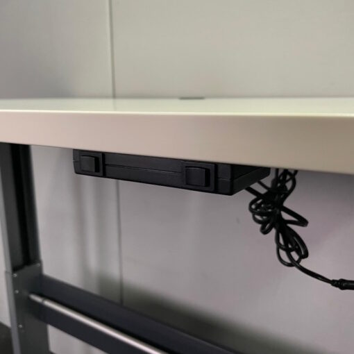 Electric Height Adjustable Desk 1200 x 800 - SOLD - Image 5