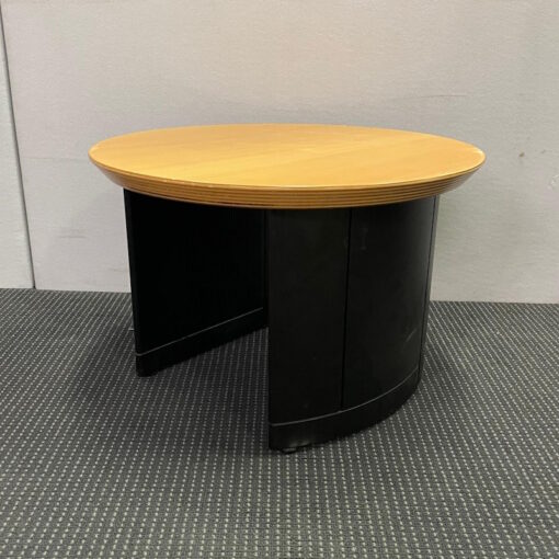 Round Coffee Table 600D - 1 available - Image 3