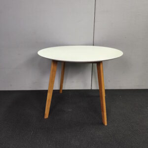 Round Table - 1000mm in Diameter - 1 available