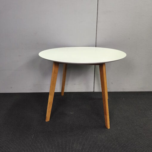 Round Table - 1000mm in Diameter - 1 available