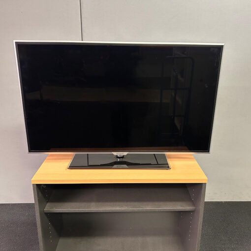 Kogan 46" Full HD TV KALED46BLSAB - 1 available - Image 2