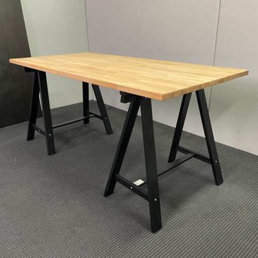 Ikea ODDVALD Desk 1500 x 750 - SOLD - Image 3