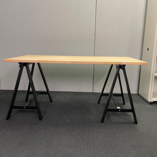 Ikea ODDVALD Desk 1500 x 750 - SOLD - Image 4