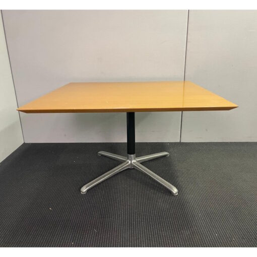 Square Table - 1200 x 1200 - 1 available - Image 3