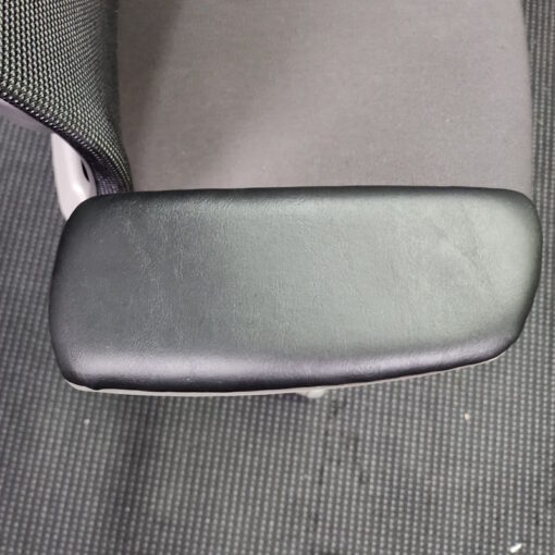 Life Chair by Formway with Armrests - 1 available - Image 6