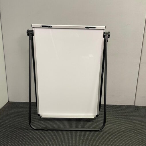 Magnetic Flipchart Easel - SOLD - Image 3