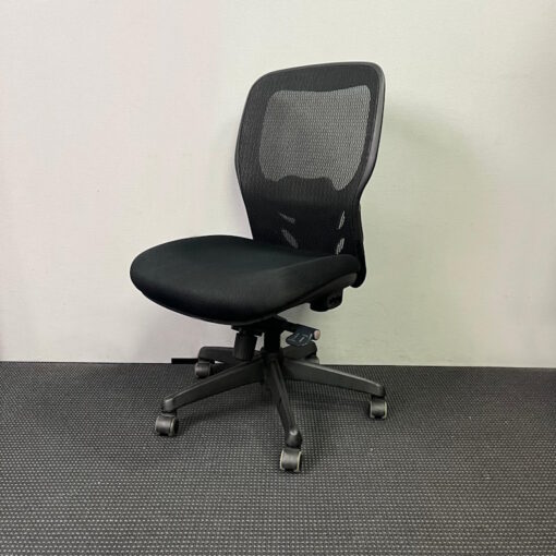 Mesh Office Chair Schiavello - 6 available - Image 2