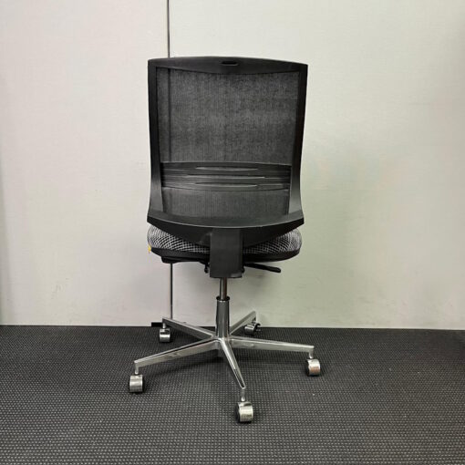 Mesh Back Office Chair - 18 available - Image 4