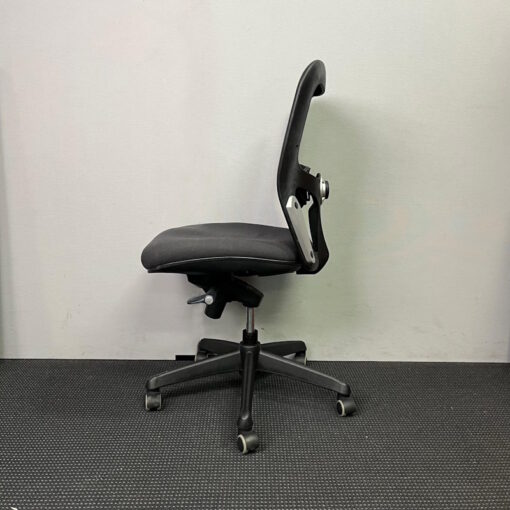 Mesh Back Office Chair STEM - 2 available - Image 3