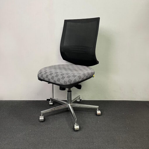 Mesh Back Office Chair - 18 available - Image 2