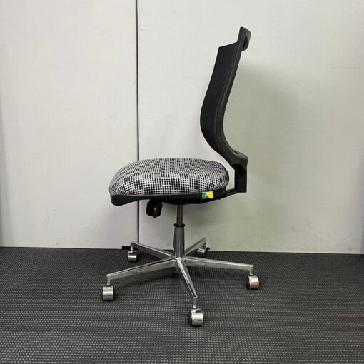 Mesh Back Office Chair - 18 available - Image 3
